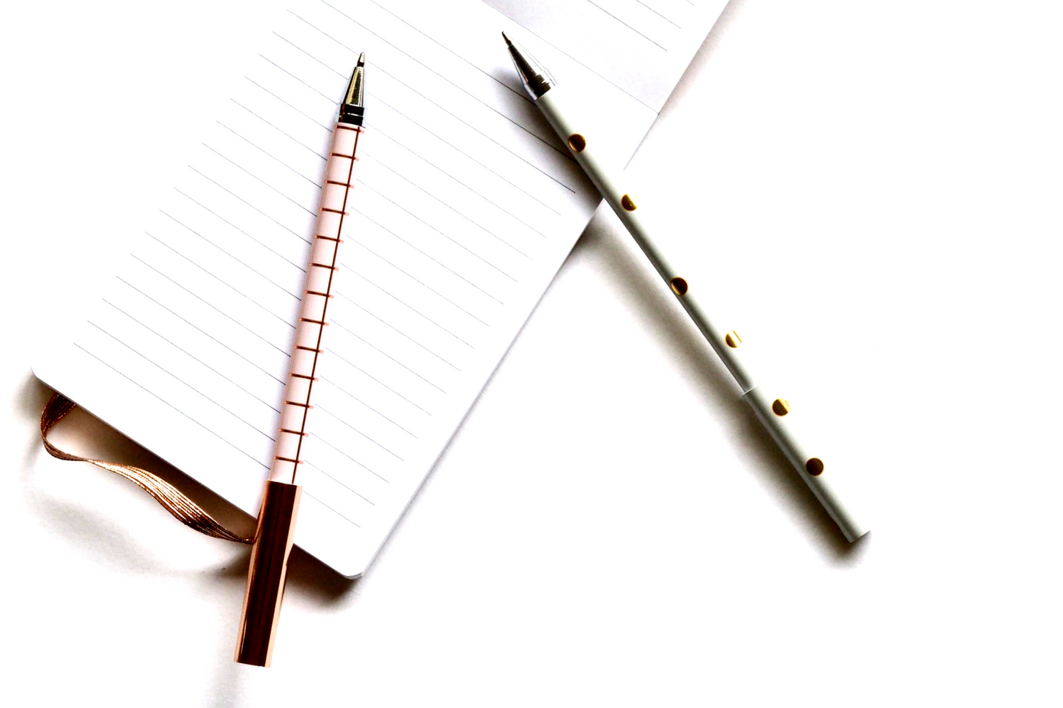 My love of pens, pencils and highlighters – Angela Harkness